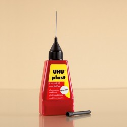 UHU Plast r. R.