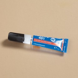 Sekundenkleber r. R.